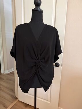 Karen Kane Black Twist-Front V-Neck Blouse